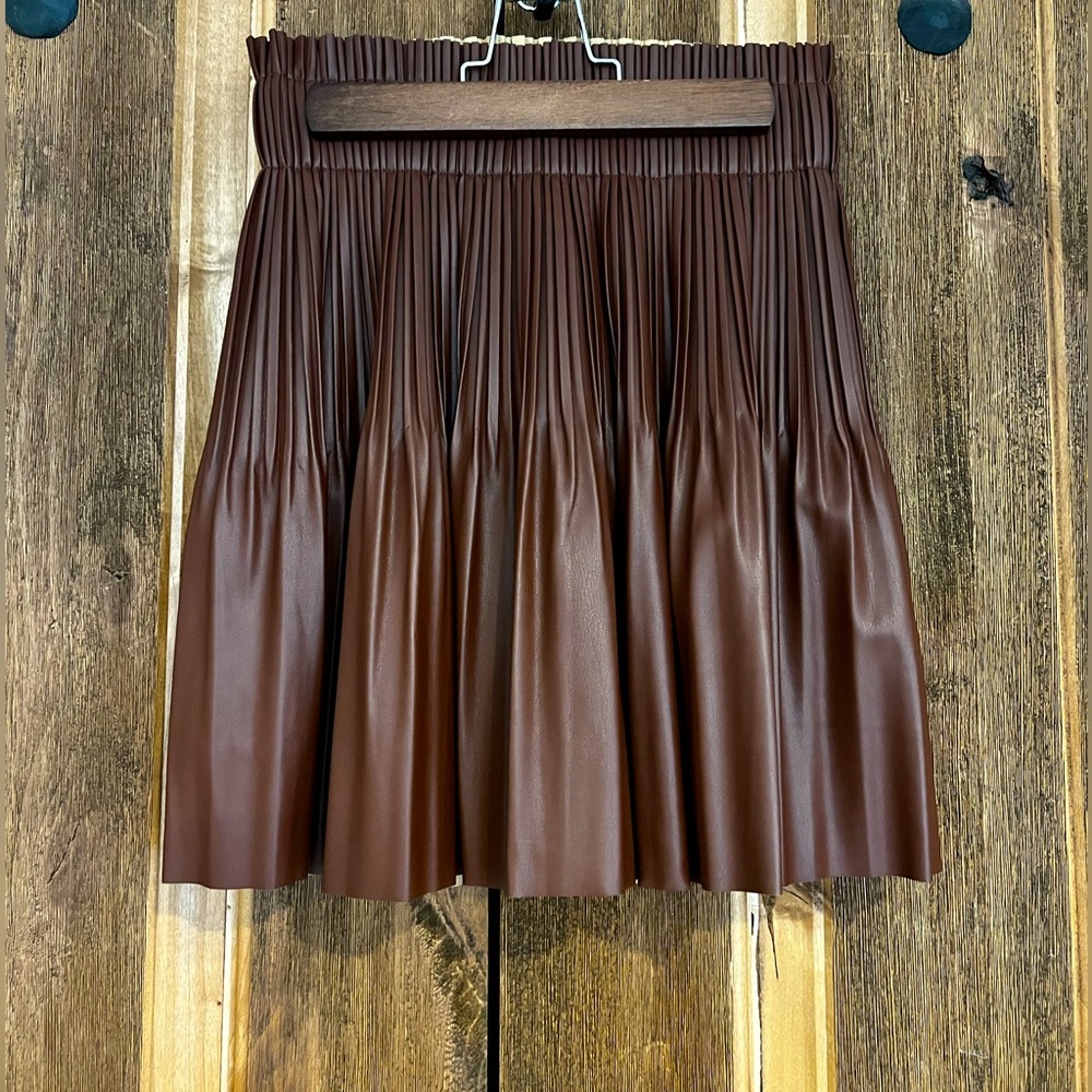 7 For All Mankind Brown Pleated Faux-Leather Mini Skirt
